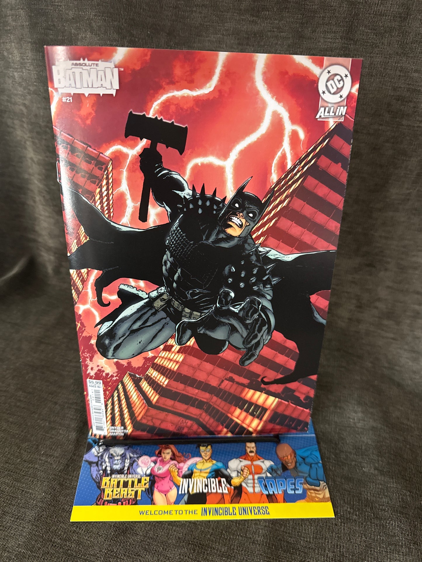 ABSOLUTE BATMAN #21 CVR D DOUG MAHNKE CARD STOCK VAR