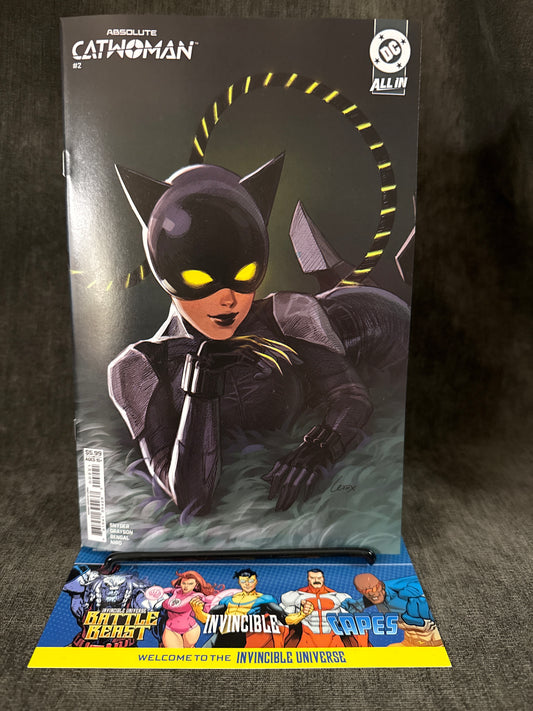 ABSOLUTE CATWOMAN #2 (OF 6) – Cover B Lesley "Leirix" Li Card Stock Variant