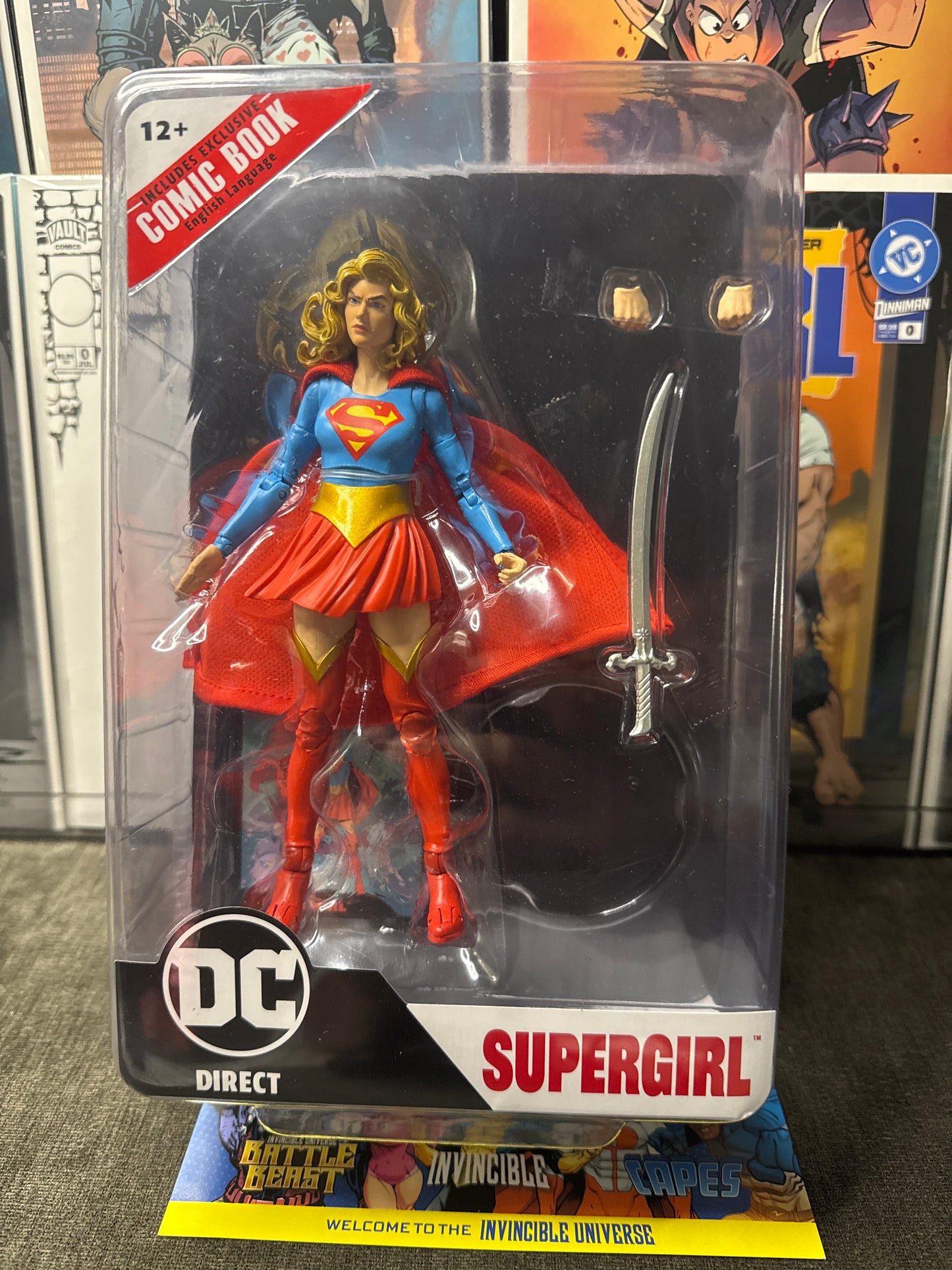 Supergirl (Supergirl: Woman of Tomorrow) 7in Figure with Comic (Page Punchers)