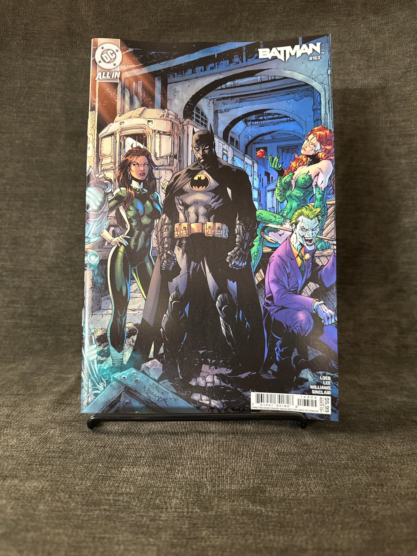 BATMAN #163 CVR B JIM LEE & SCOTT WILLIAMS BATMAN CONNECTING MIDDLE