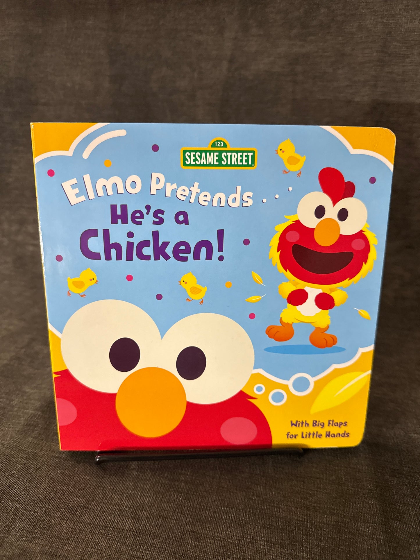 Elmo Pretends... He's a Chicken! (Sesame Street) 🐔